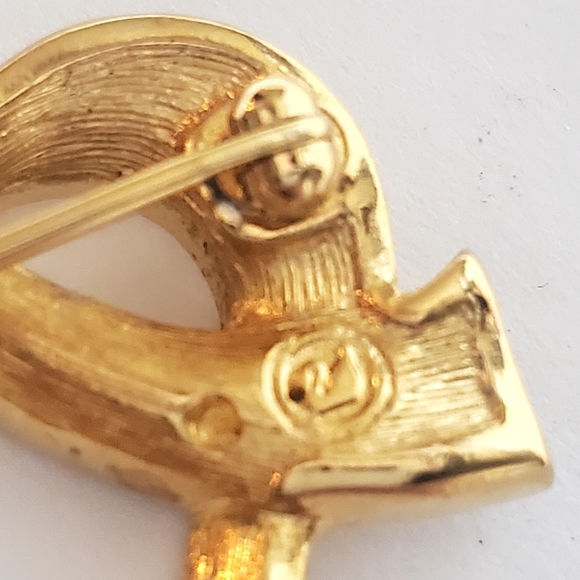 Swarovski Signed Swan Gold Tone Open Heart Brooch Full Pave Set Crystals - Picture 10 of 12